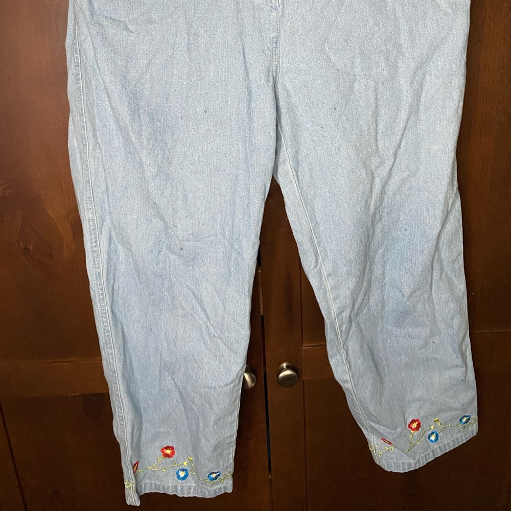 Vintage floral cuffed Denim&Co jeans size small!